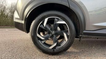Nissan Juke 1.0 DiG-T 114 N-Connecta 5dr DCT