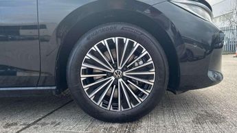 Volkswagen Passat Estate 1.5 TSI eHybrid Elegance 5dr DSG