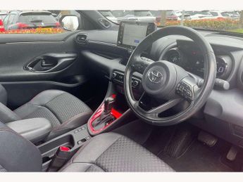 Toyota Yaris 1.5 Hybrid Launch Edition 5dr CVT