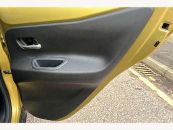 Toyota Aygo X 1.0 VVT-i Edge 5dr Auto