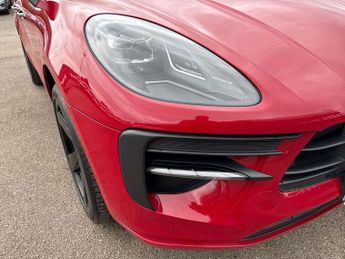 Porsche Macan 5dr PDK