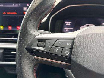 SEAT Leon 1.5 eTSI 150 FR Sport 5dr DSG