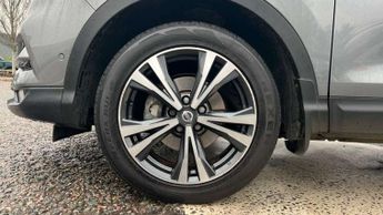 Nissan Qashqai 1.2 DiG-T Tekna 5dr Xtronic