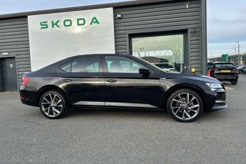 Skoda Superb 1.4 TSI iV Sport Line Plus DSG 5dr