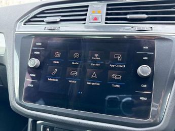 Volkswagen Tiguan 1.4 TSi 150 4Motion SE Nav 5dr DSG