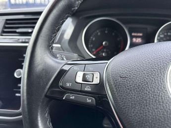 Volkswagen Tiguan 1.4 TSi 150 4Motion SE Nav 5dr DSG