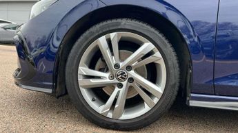 Volkswagen Golf 1.5 eTSI 150 R-Line 5dr DSG
