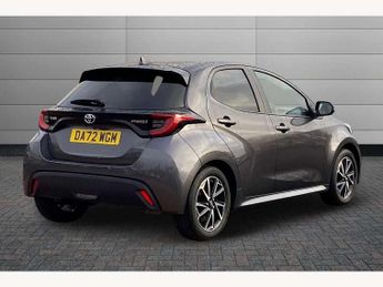 Toyota Yaris 1.5 Hybrid Design 5dr CVT