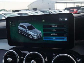 Mercedes-Benz GLC GLC 220d 4Matic AMG Line 5dr 9G-Tronic