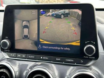 Nissan Juke 1.0 DiG-T Tekna 5dr DCT