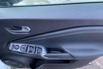 Nissan Juke 1.0 DiG-T 114 N-Connecta 5dr DCT