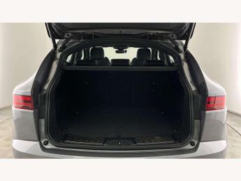 Jaguar E-Pace 1.5 P300e R-Dynamic SE Black 5dr Auto