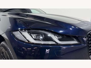 Jaguar F-Pace 2.0 D200 R-Dynamic Black 5dr Auto AWD