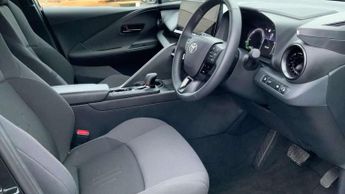 Toyota C-HR 1.8 Hybrid Design 5dr CVT