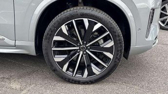 Volvo XC90 2.0 B5P Ultra Dark 5dr AWD Geartronic