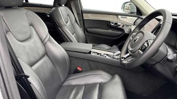 Volvo XC90 2.0 B5P Ultra Dark 5dr AWD Geartronic