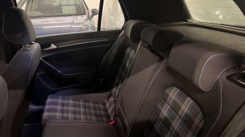 Volkswagen Golf GTE 1.4 TSI GTE 5dr DSG