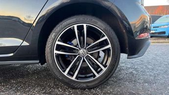 Volkswagen Golf GTE 1.4 TSI GTE 5dr DSG