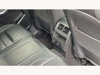 Jaguar F-Pace 2.0 P400e R-Dynamic SE 5dr Auto AWD