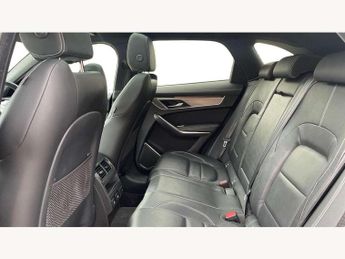 Jaguar F-Pace 2.0 P400e R-Dynamic SE 5dr Auto AWD