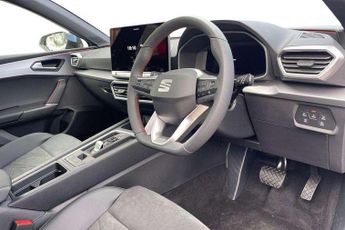 SEAT Leon 1.5 eTSI 150 FR Black Edition 5dr DSG [DAP]