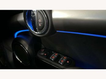 MINI Hatchback 5dr 1.5 Cooper Exclusive II 5dr Auto