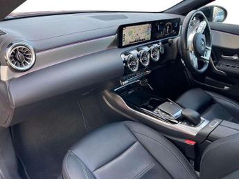 Mercedes-Benz CLA CLA 35 Premium 4Matic 4dr Tip Auto
