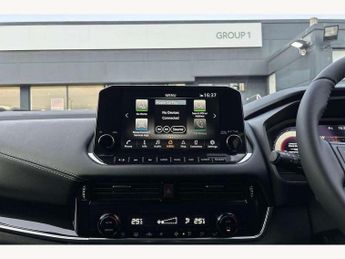 Nissan Qashqai 1.3 DiG-T MH 158 Premiere Edition 5dr Xtronic