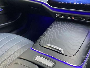 Mercedes-Benz E-Class E220d AMG Line Advanced 4dr 9G-Tronic