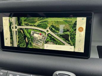 Land Rover Defender 3.0 D250 X-Dynamic SE 90 3dr Auto