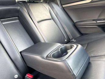 Honda Civic 1.0 VTEC Turbo EX 5dr CVT