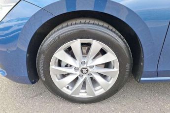 Skoda Superb Estate 2.0 TDI SE Technology 5dr DSG