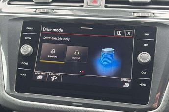Volkswagen Tiguan 1.4 TSI eHybrid Black Edition 5dr DSG