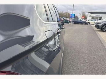 Volkswagen Tiguan 2.0 TDI R-Line Edition 5dr DSG