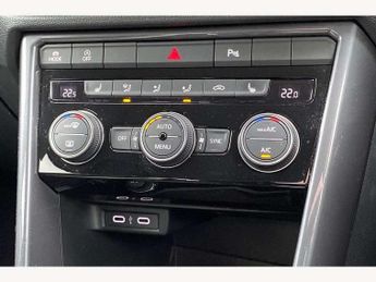 Volkswagen T-Roc 1.5 TSI EVO SEL 5dr DSG