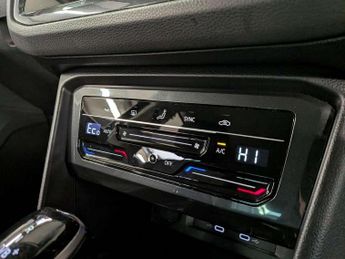Volkswagen Tiguan 1.4 TSI eHybrid Life 5dr DSG