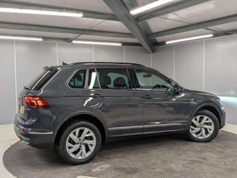 Volkswagen Tiguan 1.4 TSI eHybrid Life 5dr DSG