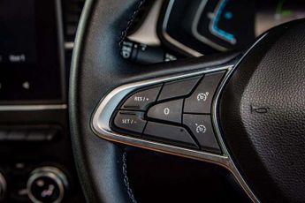 Renault Captur 1.6 E-Tech full hybrid 145 Evolution 5dr Auto