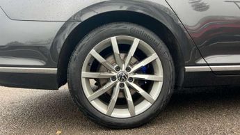 Volkswagen Passat GTE 1.4 TSI PHEV GTE Advance 5dr DSG