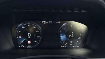 Volvo XC90 2.0 B5D [235] Momentum 5dr AWD Geartronic