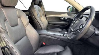 Volvo XC90 2.0 B5D [235] Momentum 5dr AWD Geartronic
