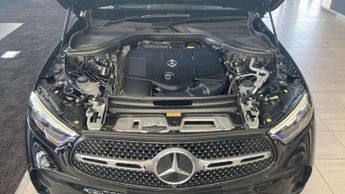Mercedes-Benz GLC GLC 300 4Matic AMG Line Premium Plus 5dr 9G-Tronic