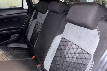 Volkswagen Polo 1.0 TSI R-Line 5dr DSG