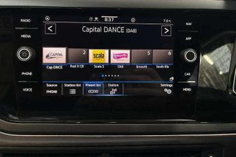 Volkswagen Polo 1.0 TSI R-Line 5dr DSG