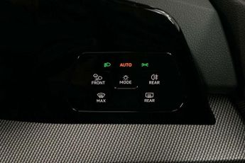 Volkswagen Golf 1.5 eTSI 150 Black Edition 5dr DSG