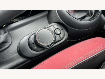 MINI Hatchback 2.0 John Cooper Works 3dr Auto