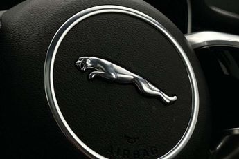 Jaguar F-Pace 2.0 D200 R-Dynamic Black 5dr Auto AWD