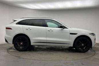 Jaguar F-Pace 2.0 D200 R-Dynamic Black 5dr Auto AWD