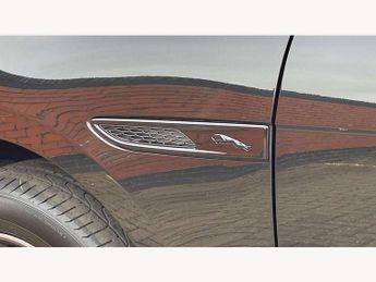 Jaguar F-Pace 2.0 P400e R-Dynamic SE Black 5dr Auto AWD