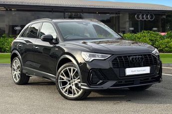 Audi Q3 35 TFSI Black Edition 5dr S Tronic [Tech Pro]